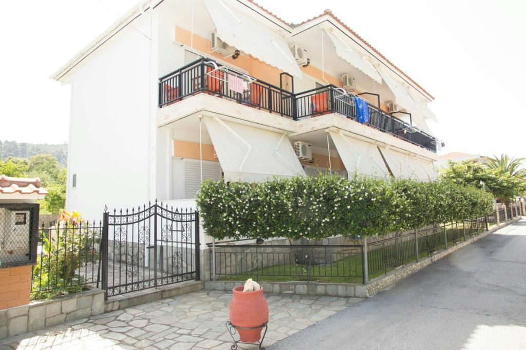 Gramatiki House Lägenhet Neos Marmaras Exteriör bild
